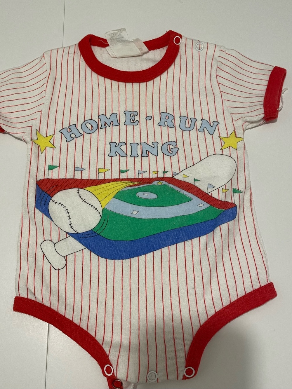 Childwise Brand Vintage Baby Size 9 Months Baseball Homerun King Bodysuit 90s